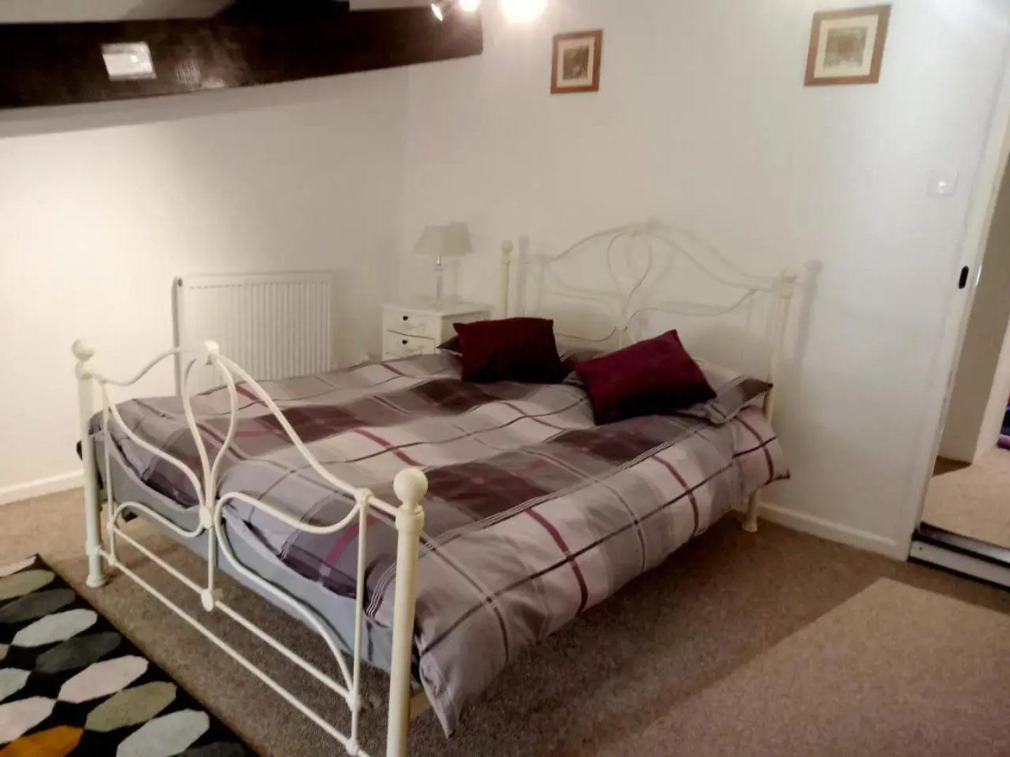 The Two Vines 2 Bed House in Chez Ravard