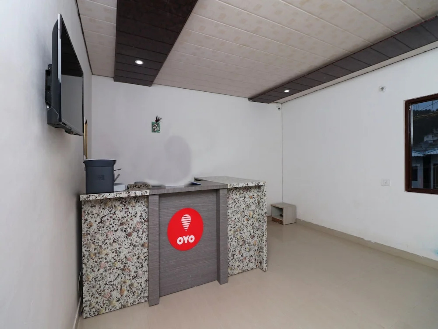 OYO 11876 Rock Resort