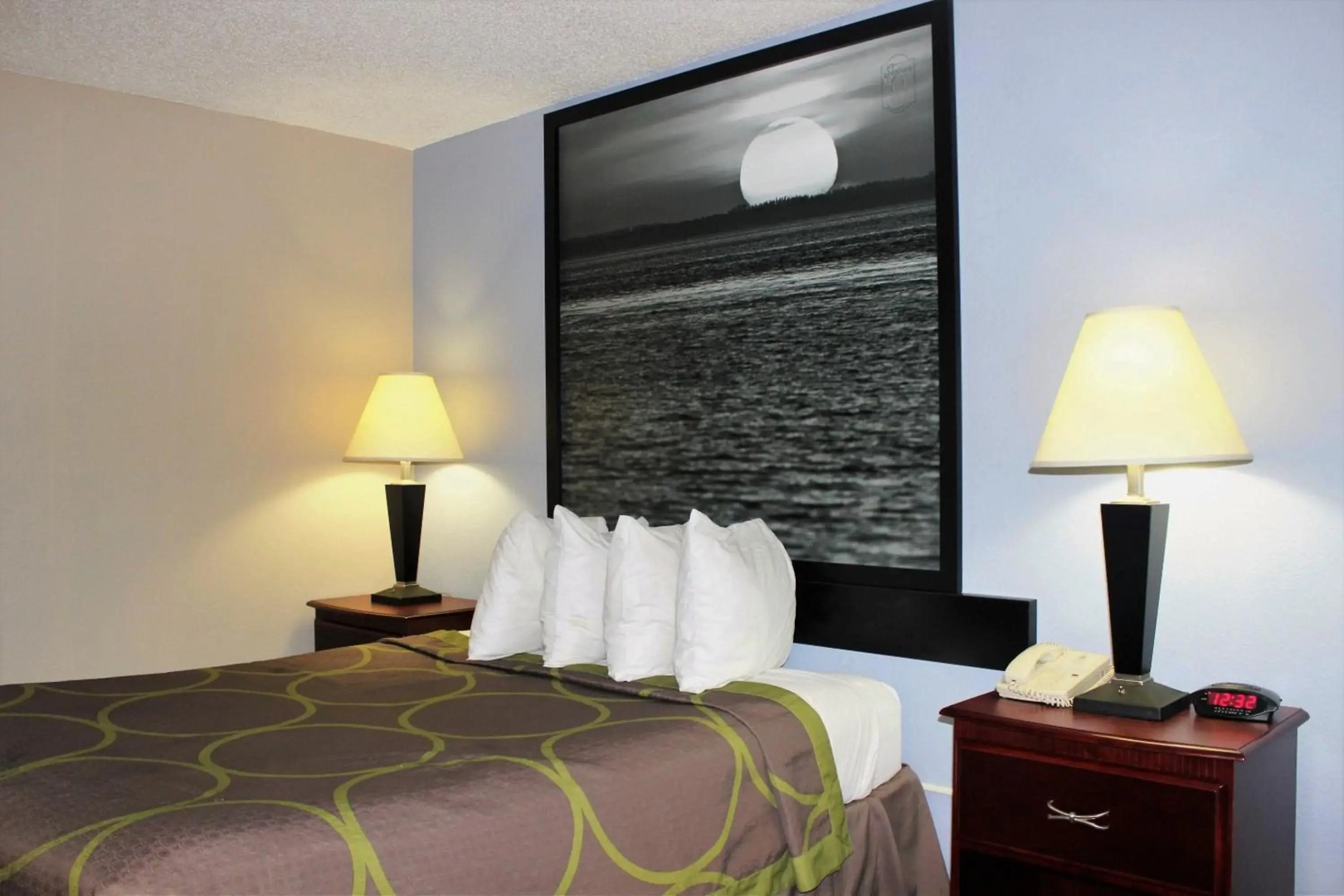 Super 8 by Wyndham Tuscaloosa