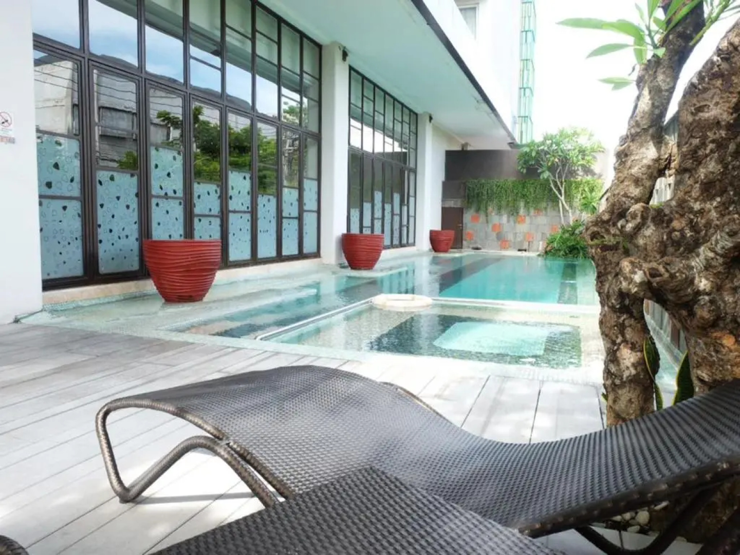 Grand Livio Kuta Hotel