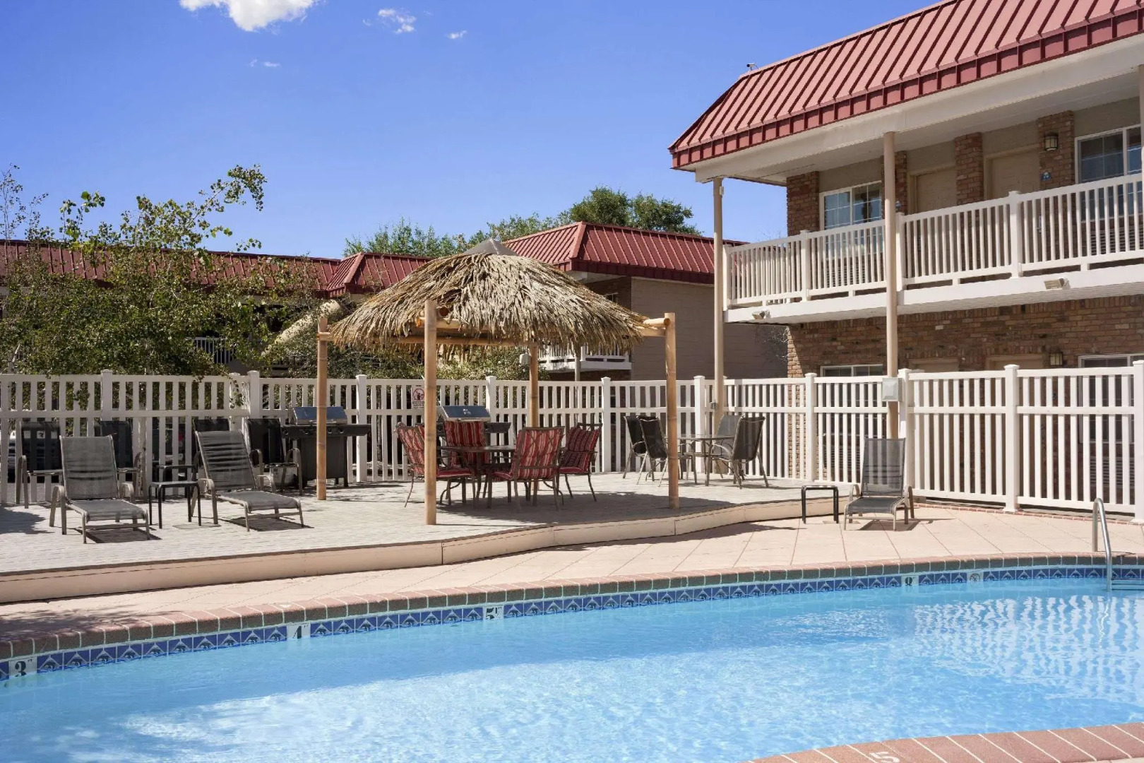 Days Inn by Wyndham Montrose