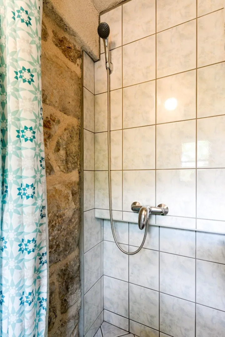 Traditional Stone House Adrian