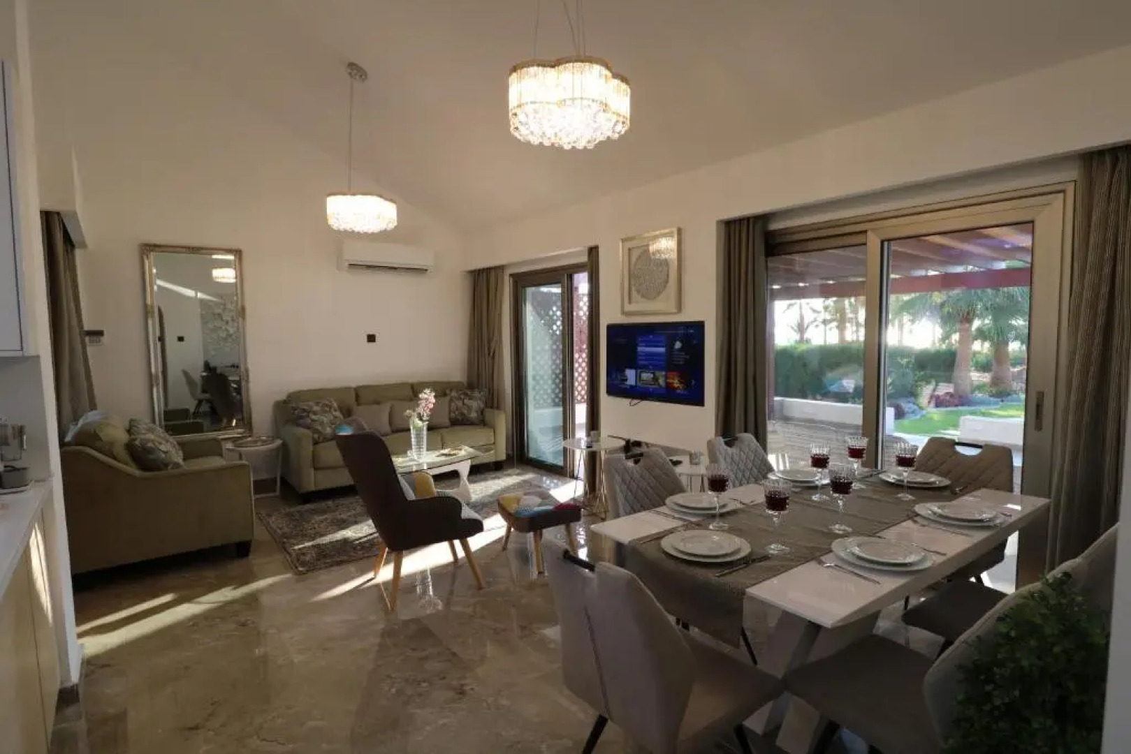 Yulya Villa By Taimoura