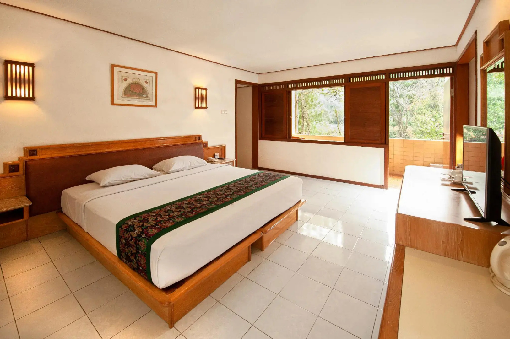 The Cipaku Garden Hotel