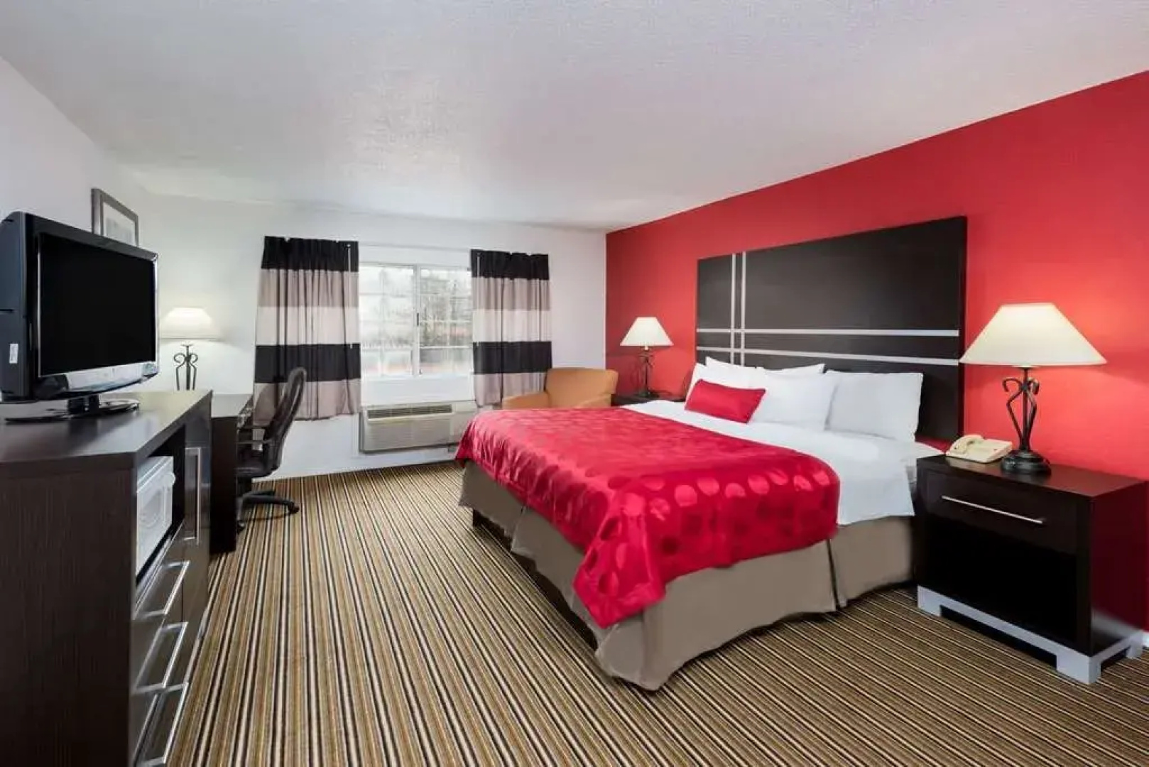 Ramada By Wyndham Mountain Home