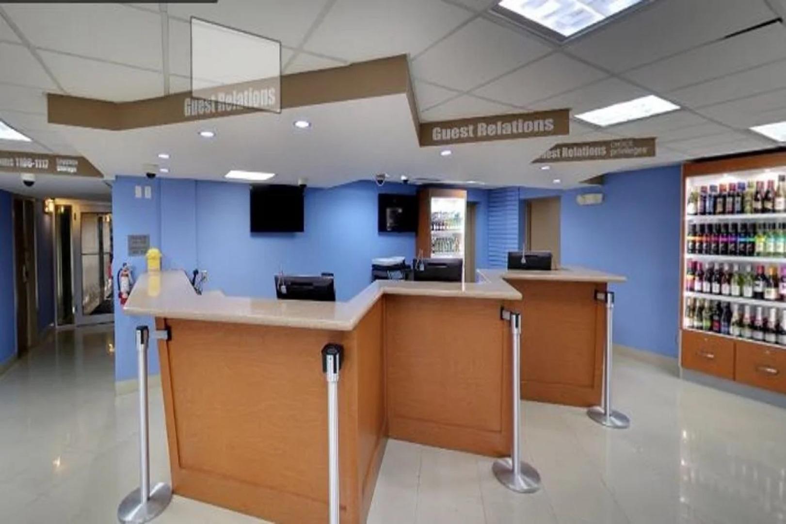 Rodeway Inn & Suites Fll Airport - Cruise Port