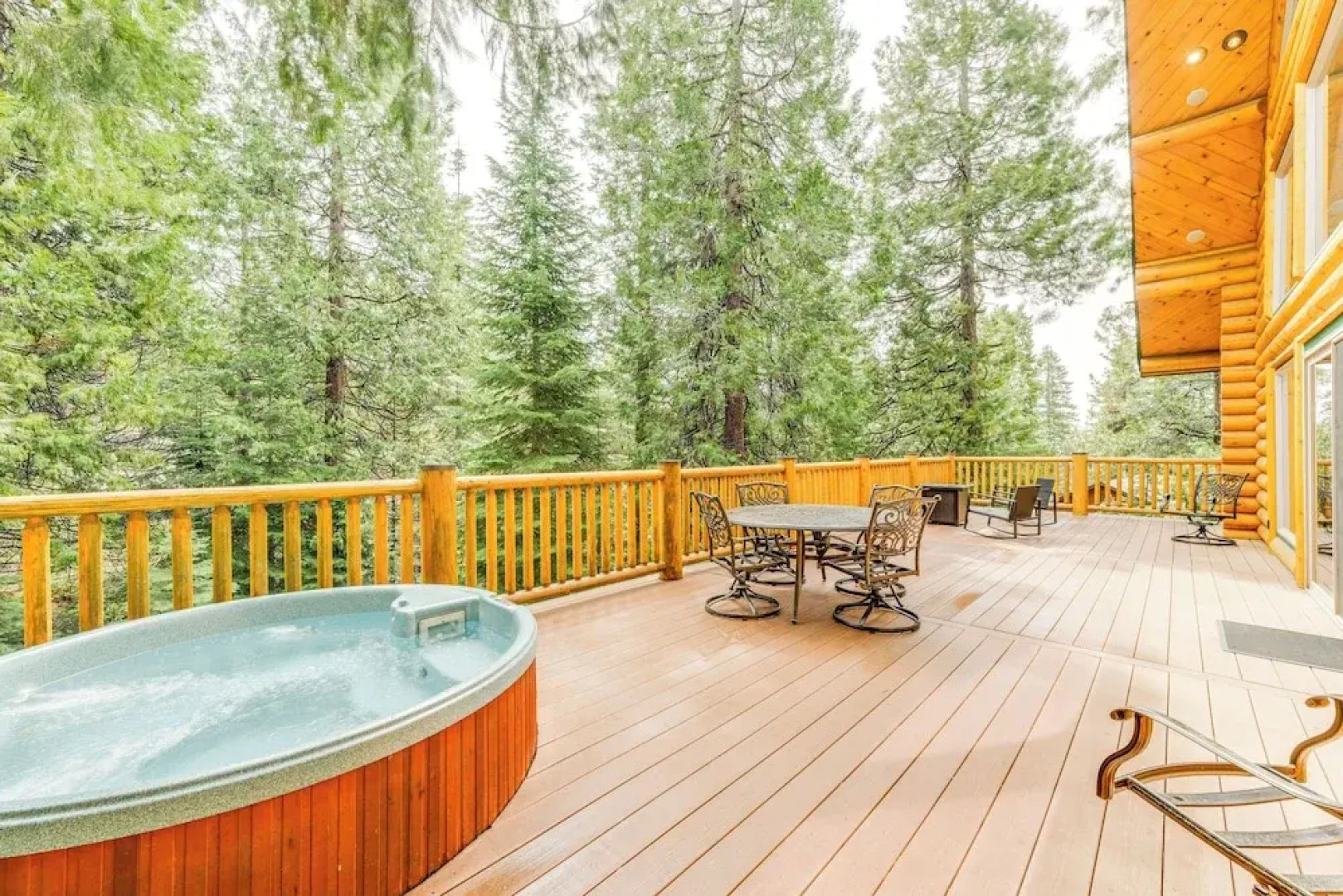 Mountain Cabin w/ Hot Tub: 4 Mi to Shaver Lake!