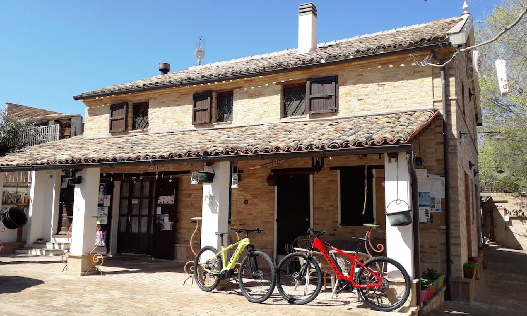 Studio in Castel Colonna, With Pool Access and Enclosed Garden