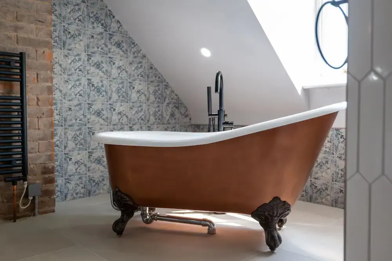 The Sheep and Penguin