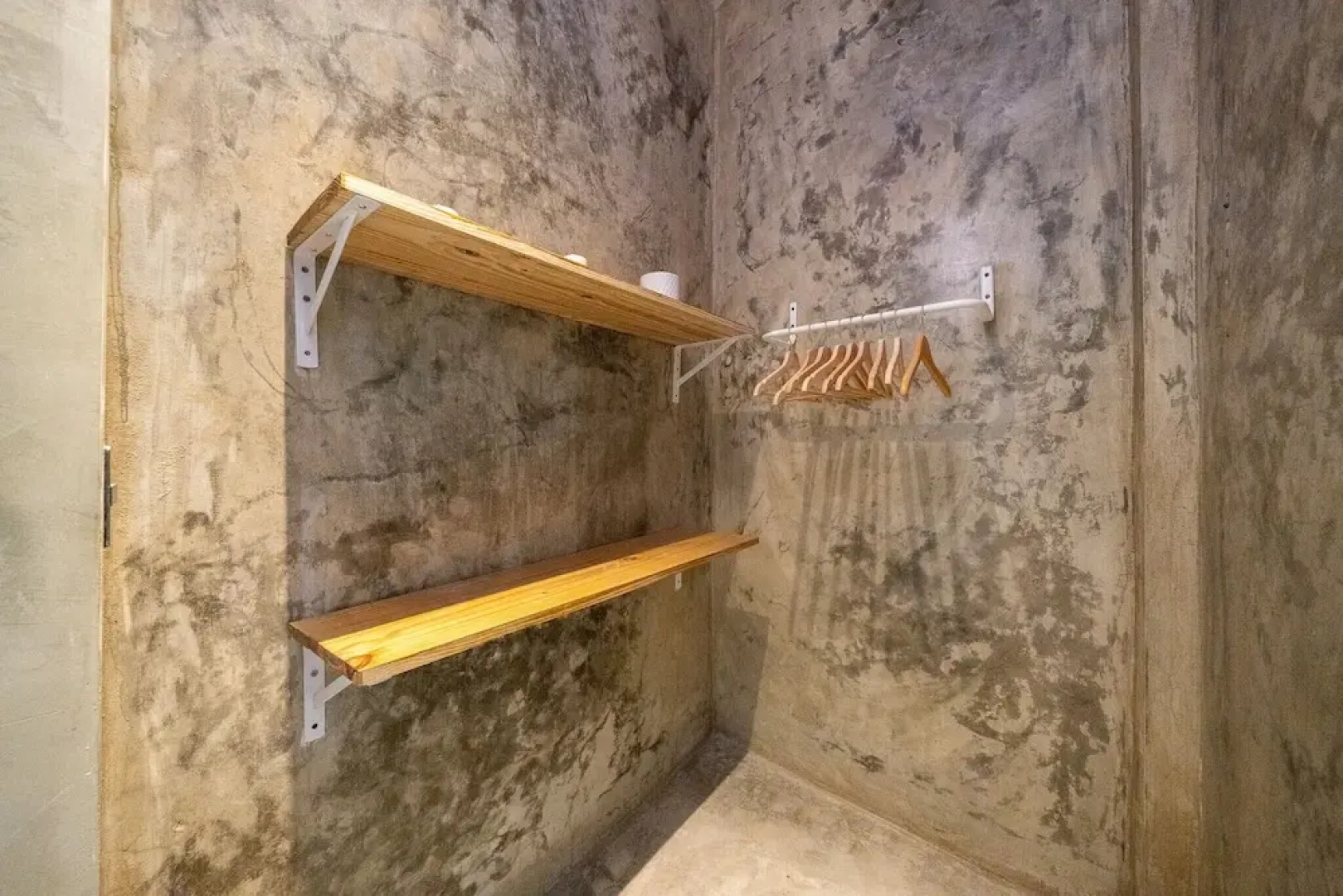 REFUGIO Sabaneta de Yásica