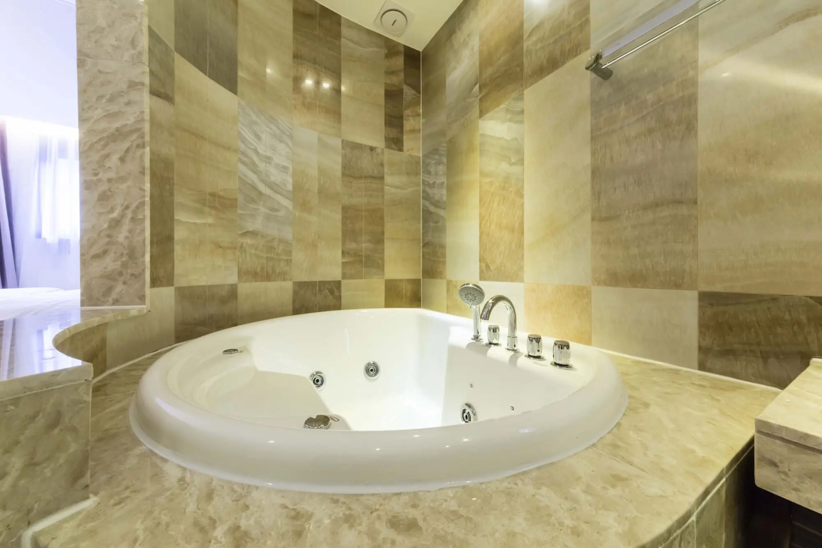 Guri Galmae Indi Present Hotel