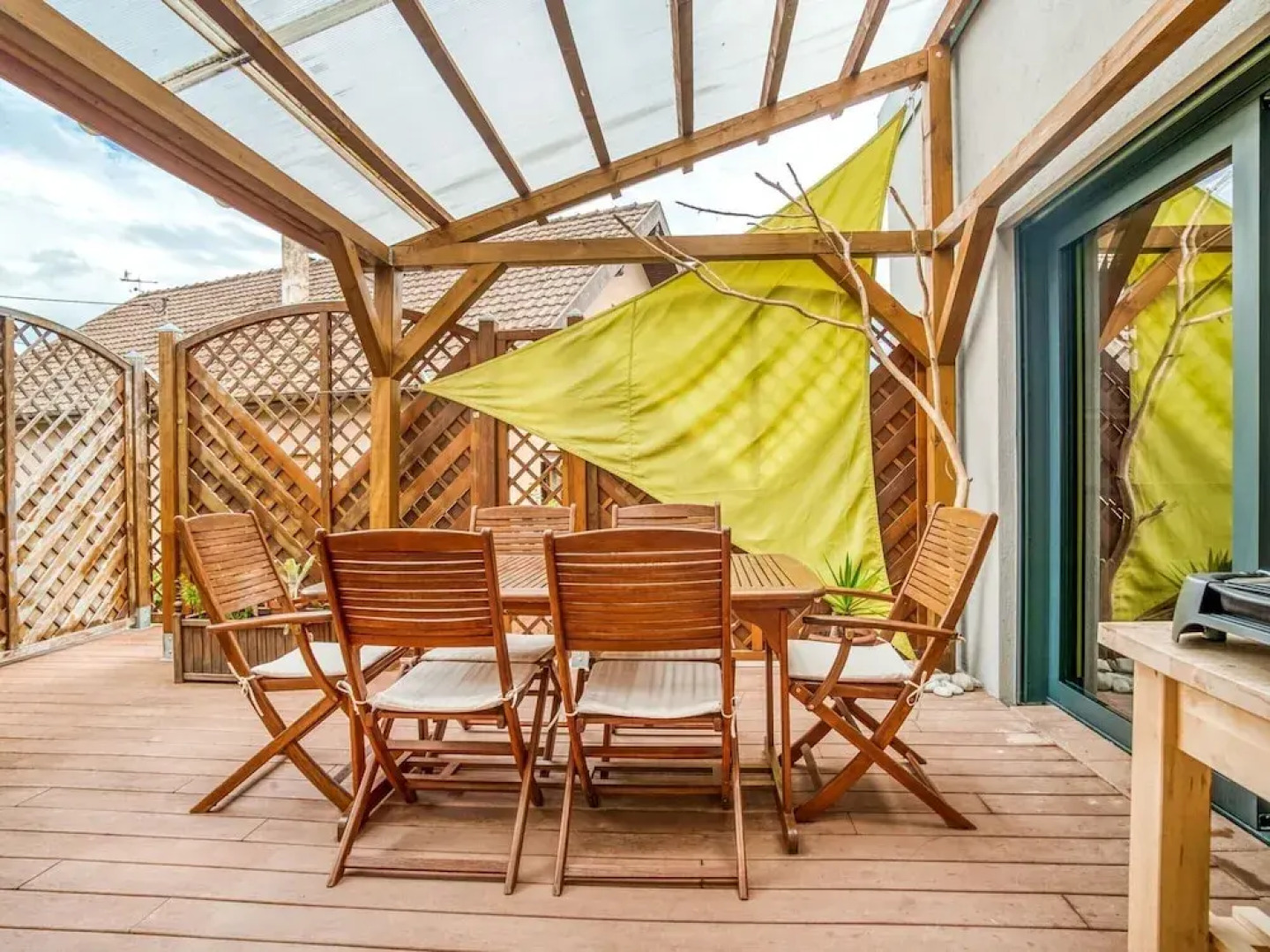 Swanky Cottage in Saasenheim With Balcony