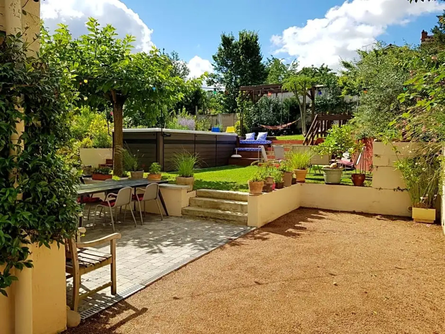 Espace Beléverte Bussière 1 Tamaris appartement meublé de 2 chambres