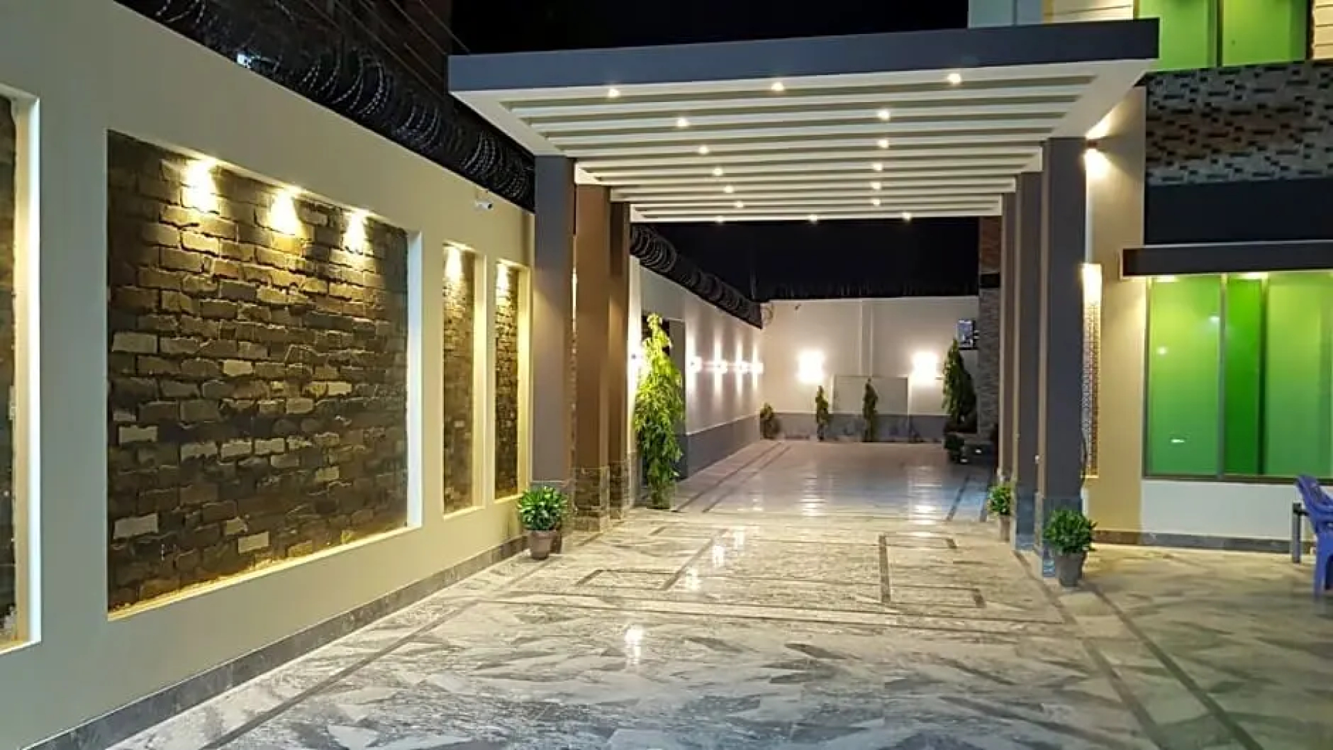 The King Hotel