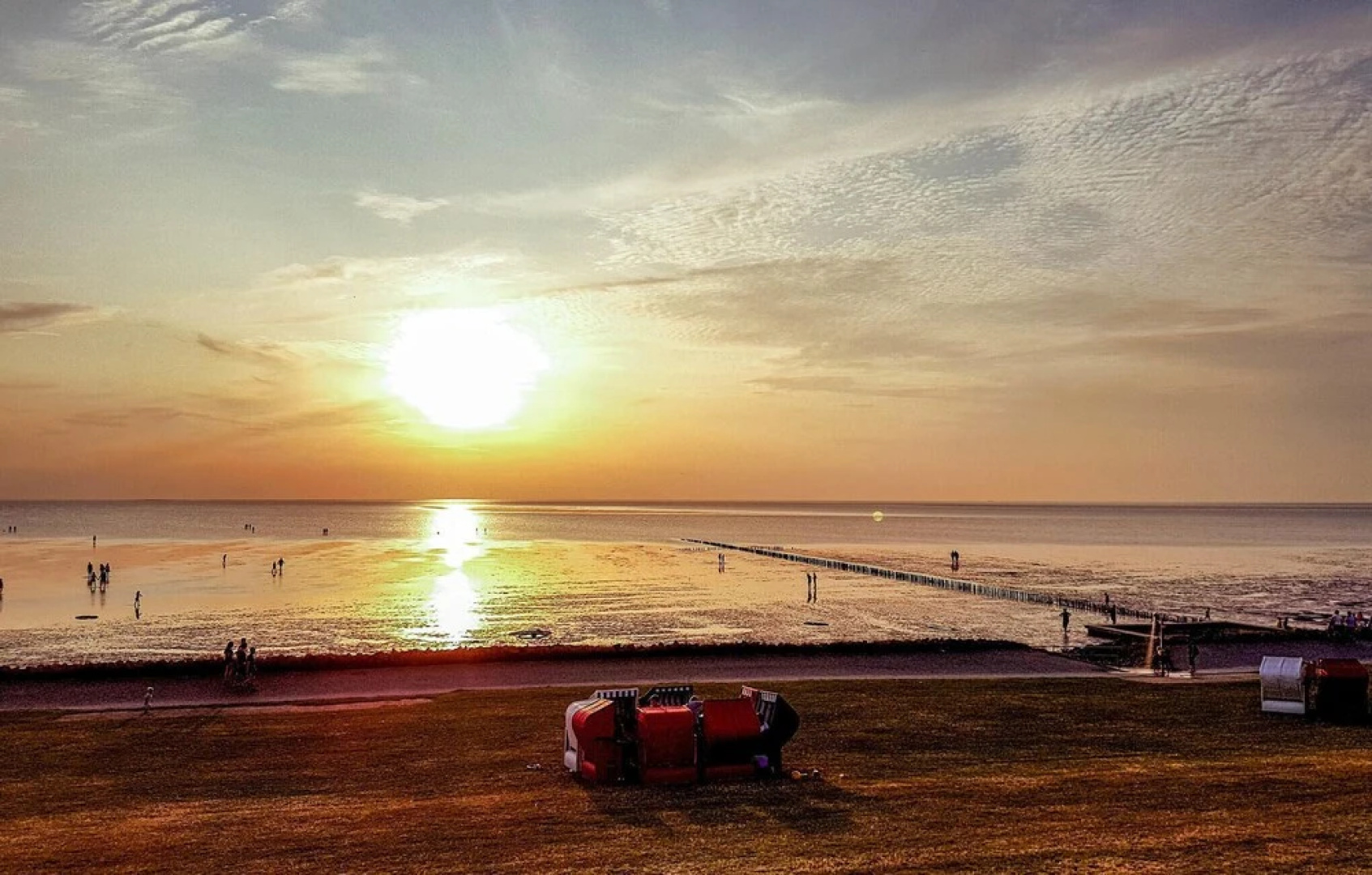 Awesome Home in Friedrichskoog-spitze With 2 Bedrooms and Wifi