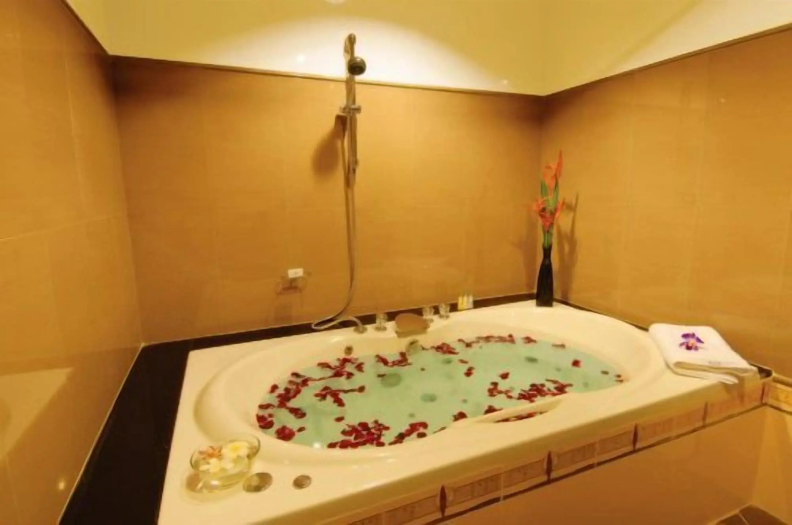 Westerngrand Hotel Ratchaburi