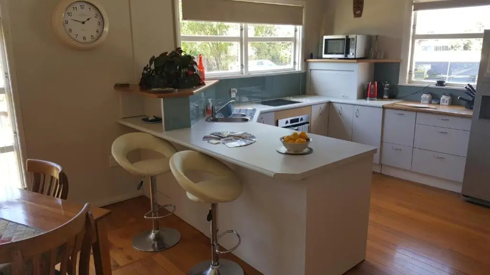 Quiet Cul de Sac, Close To Abel Tasman