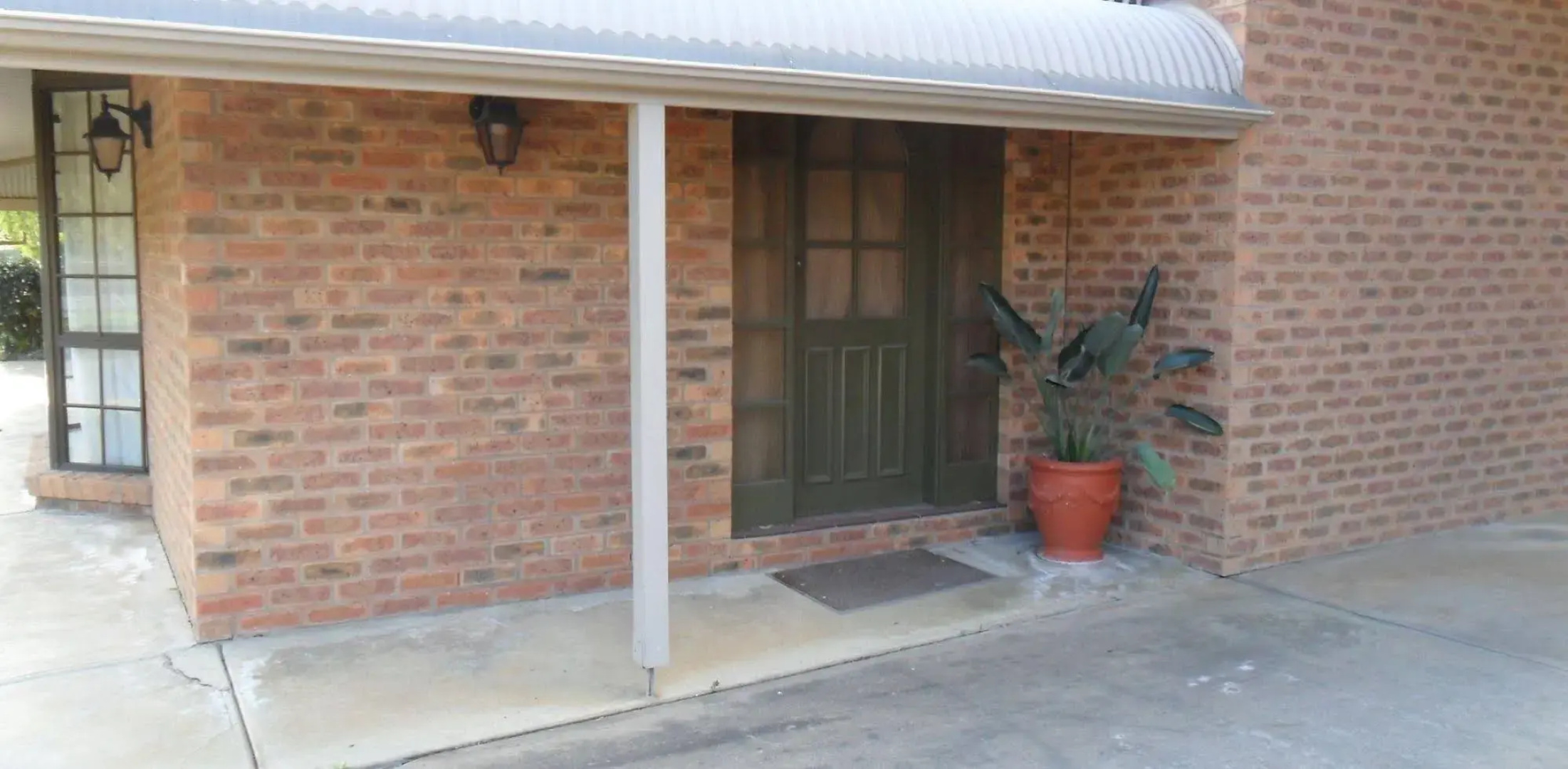 Settlement Motor Inn, Deniliquin