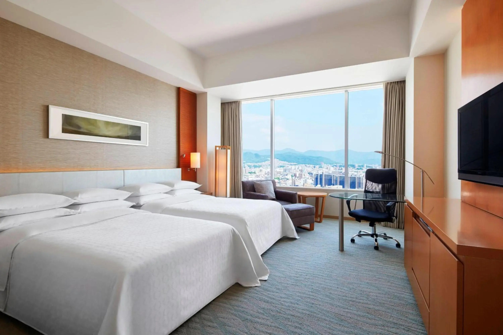 Отель Sheraton Grand Hiroshima