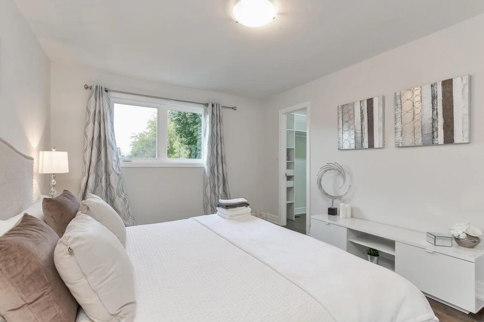 QuickStay - Stunning 4bdrm House in Vaughan