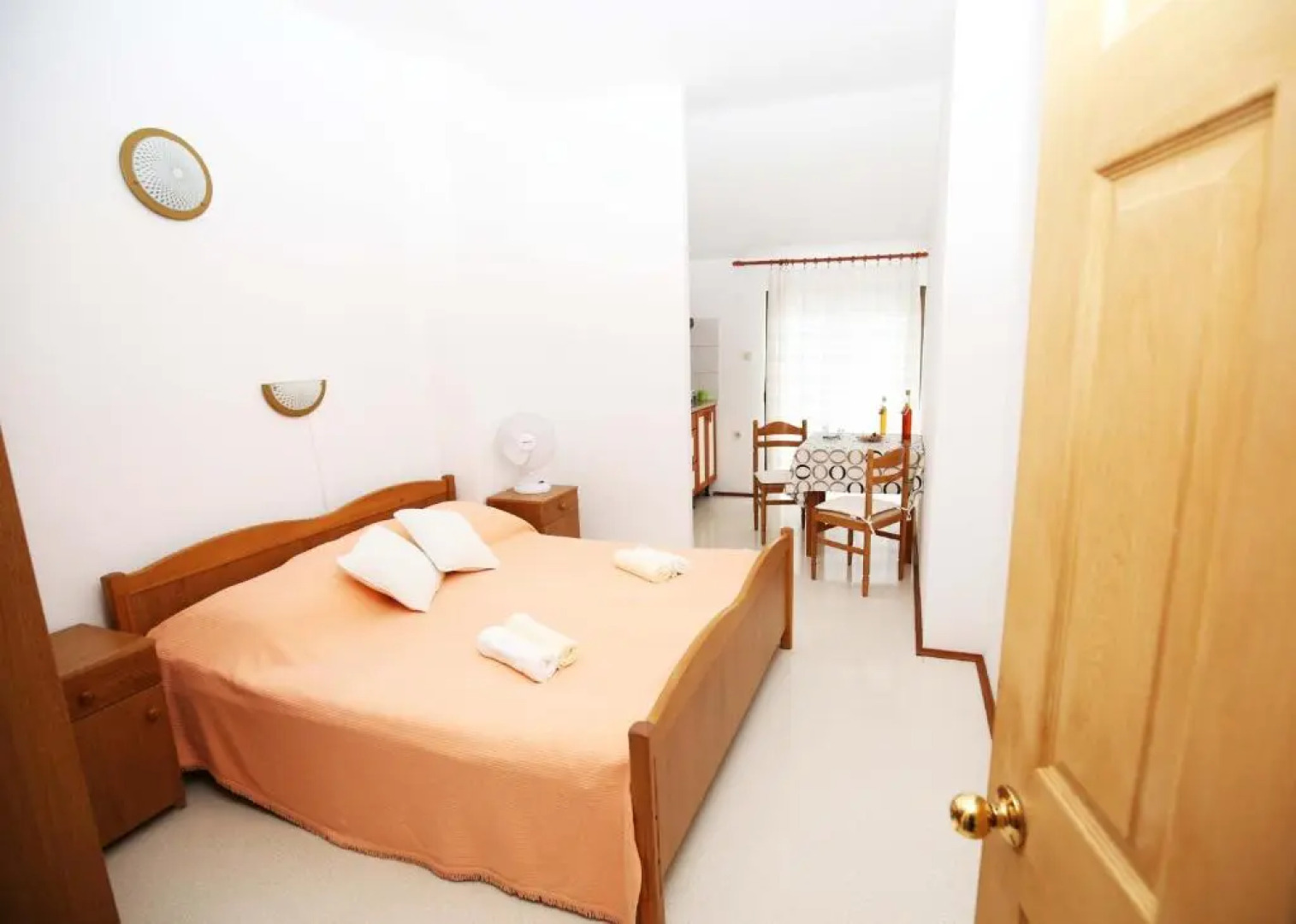 Apartments Leo Katić