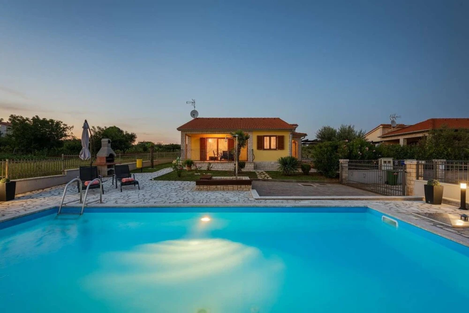 Villa Sol Avis