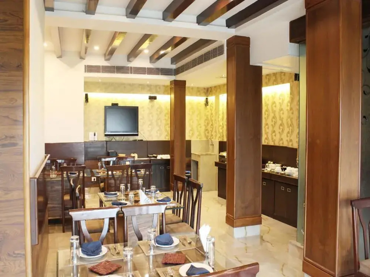 OYO Premium Karnal Club