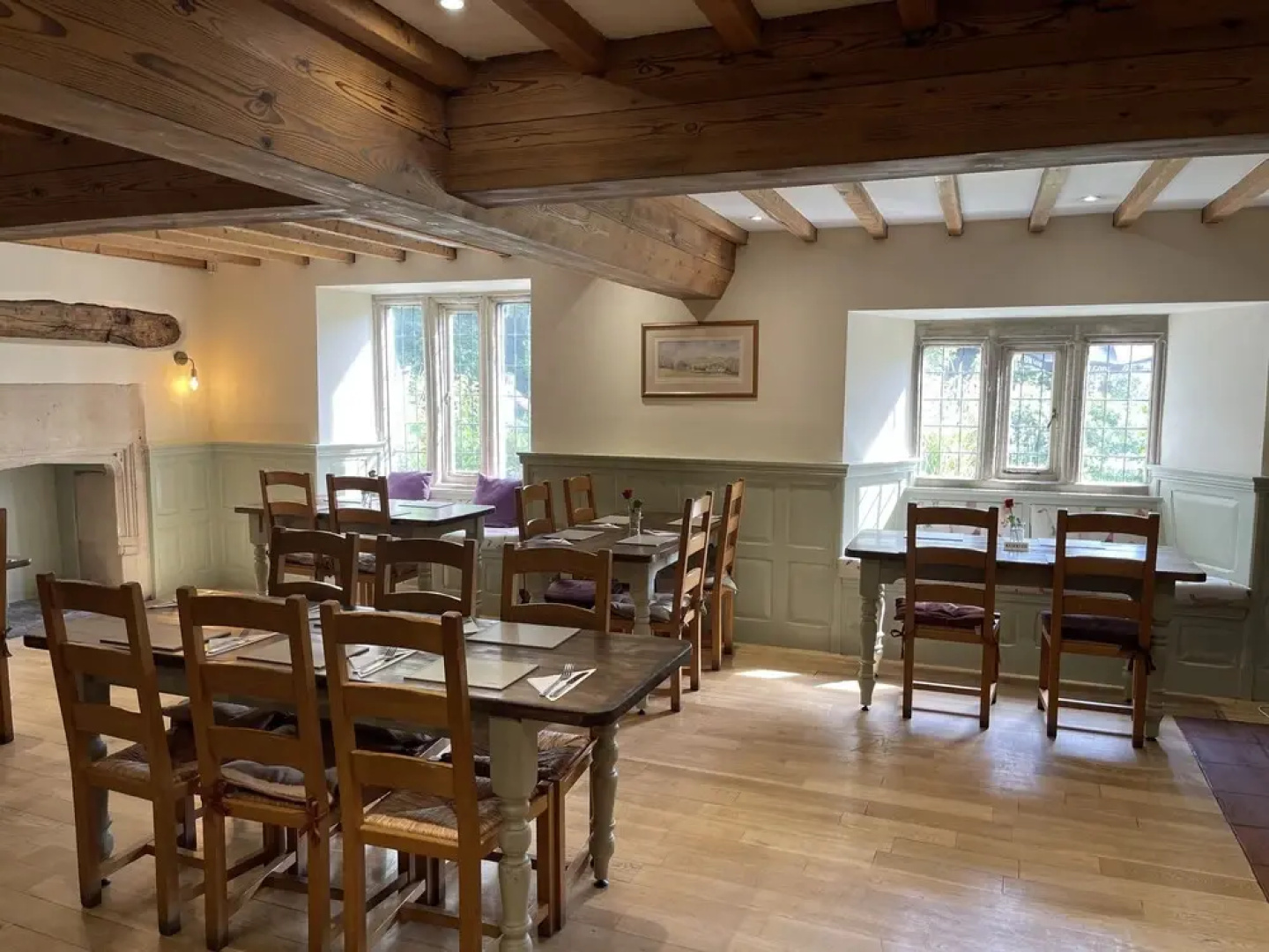 The Thatched Cottage Inn