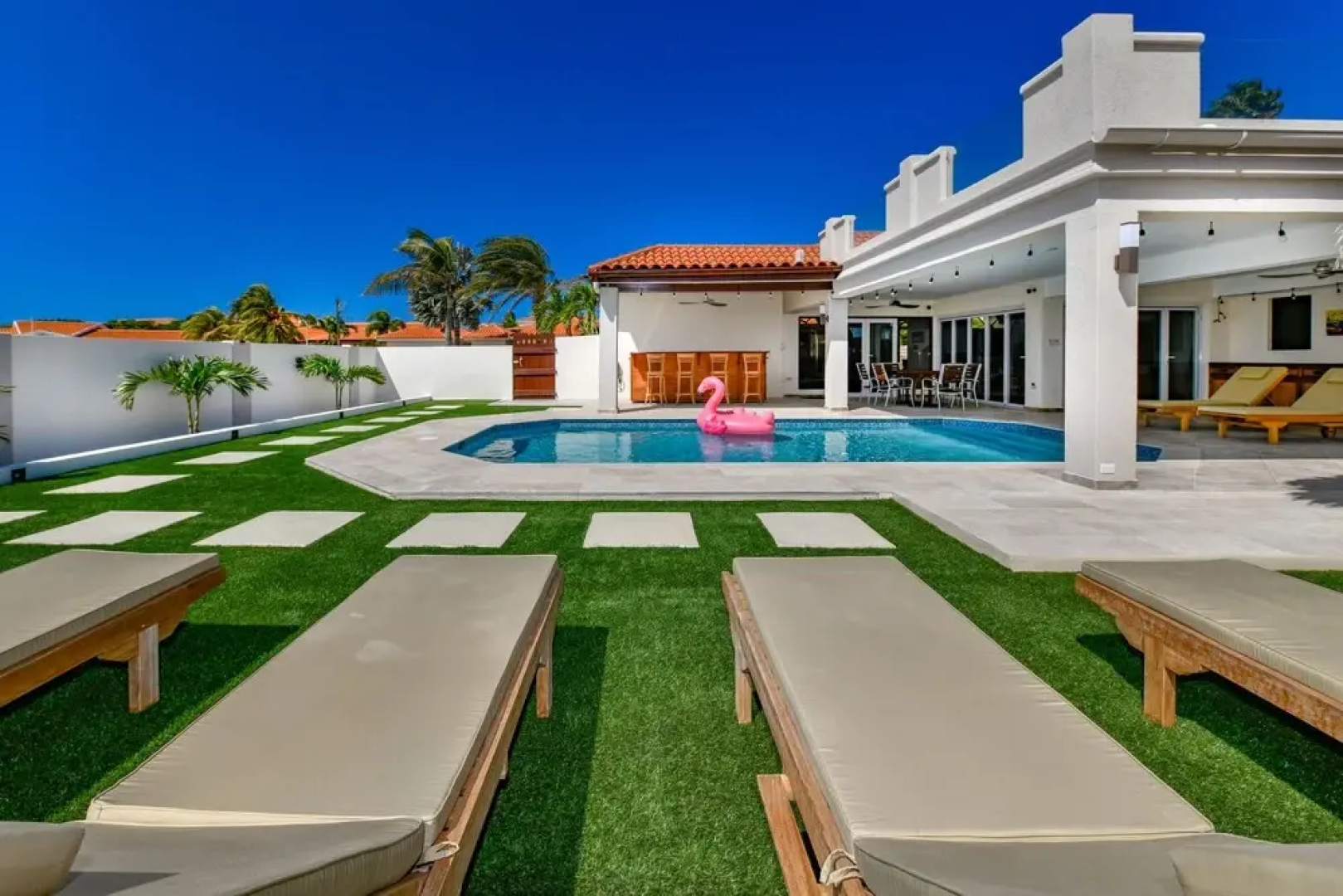 New! Ocean View With Rooftop Terrace in Malmok!