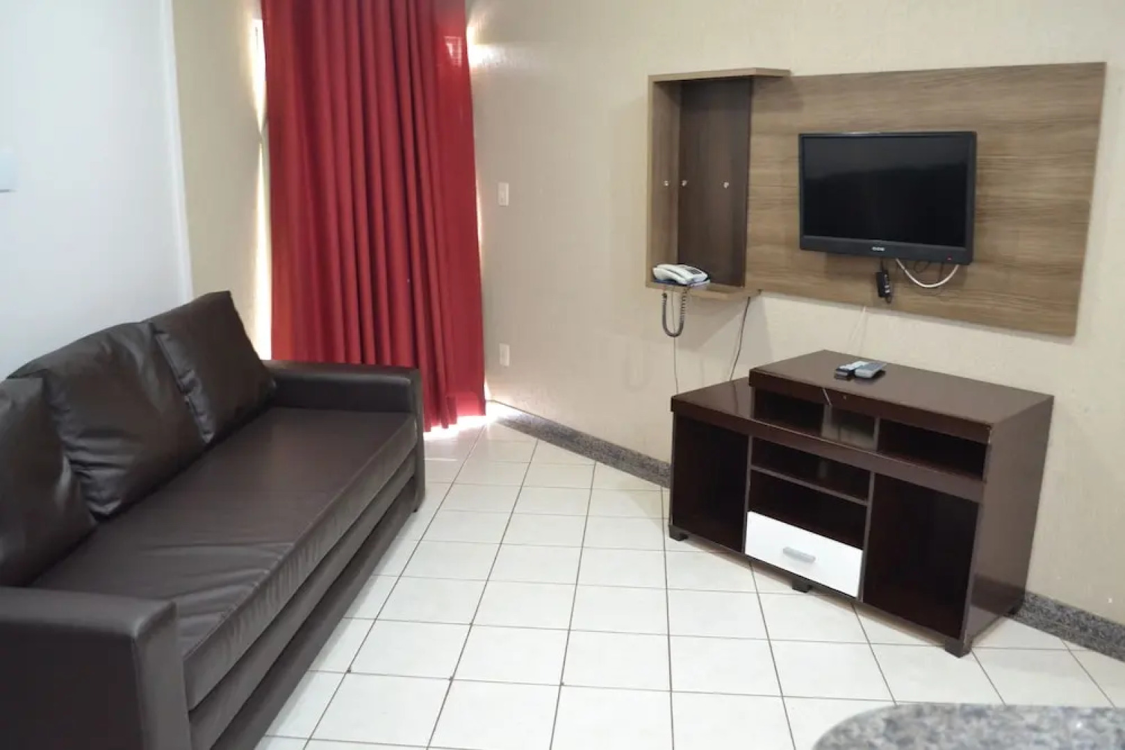 Thermas Paradise Residence Service