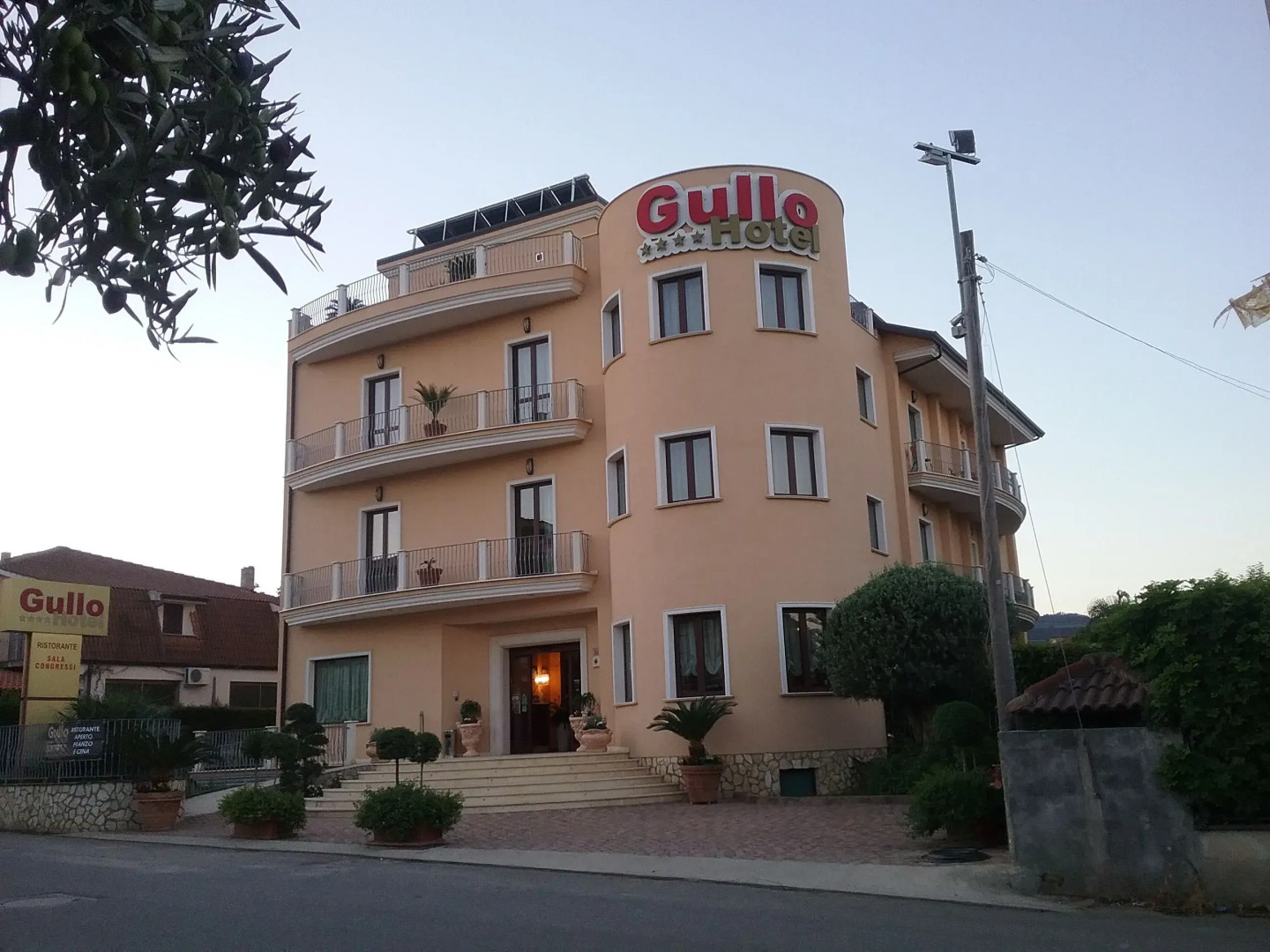 Hotel Gullo