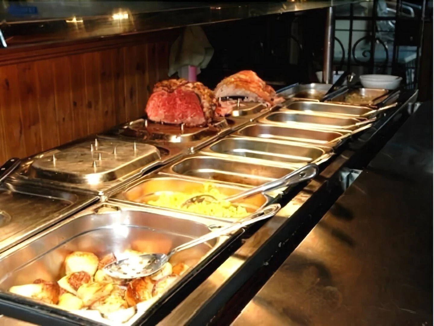 The Friendly Spirit Inn