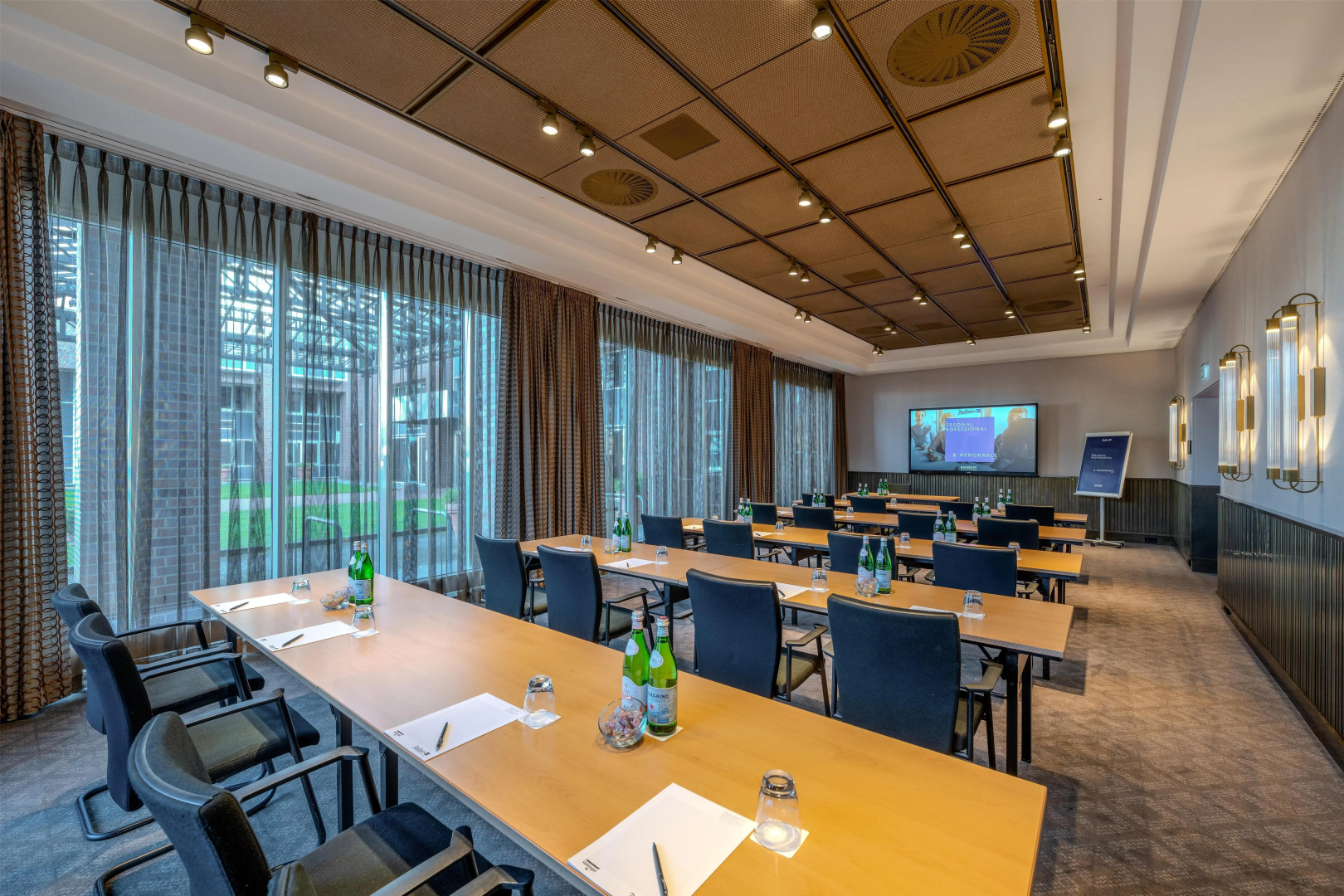 Radisson Blu Senator Hotel