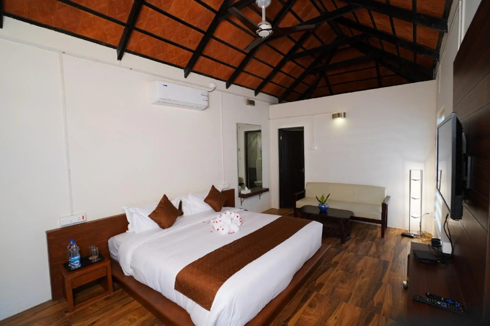 UDS COCO Hotels and Resorts