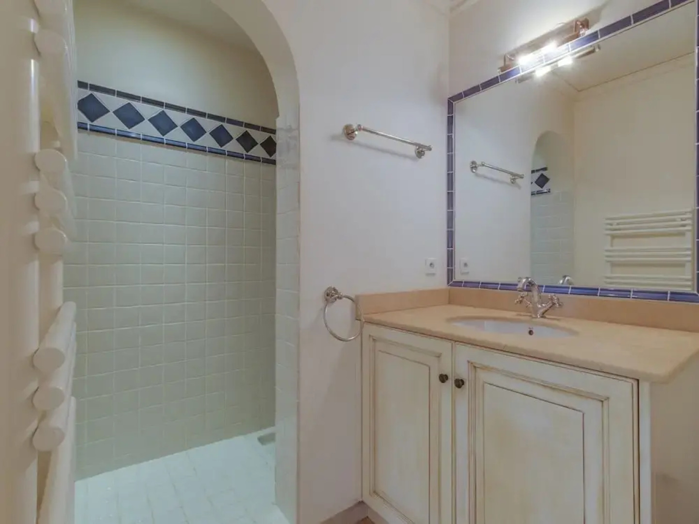 Apartment in La Motte Near Golf Course