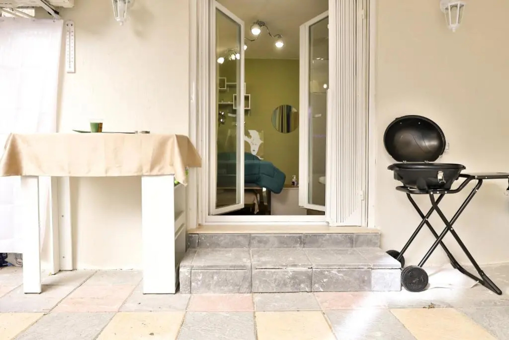 Apollo 5 - Luxury Apartment (City Center Studio)