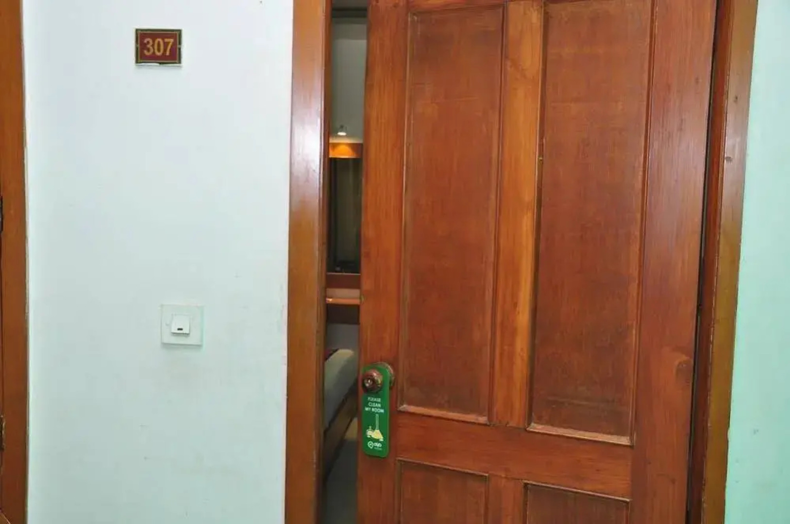 OYO Rooms Queens Road Near OBC Bank