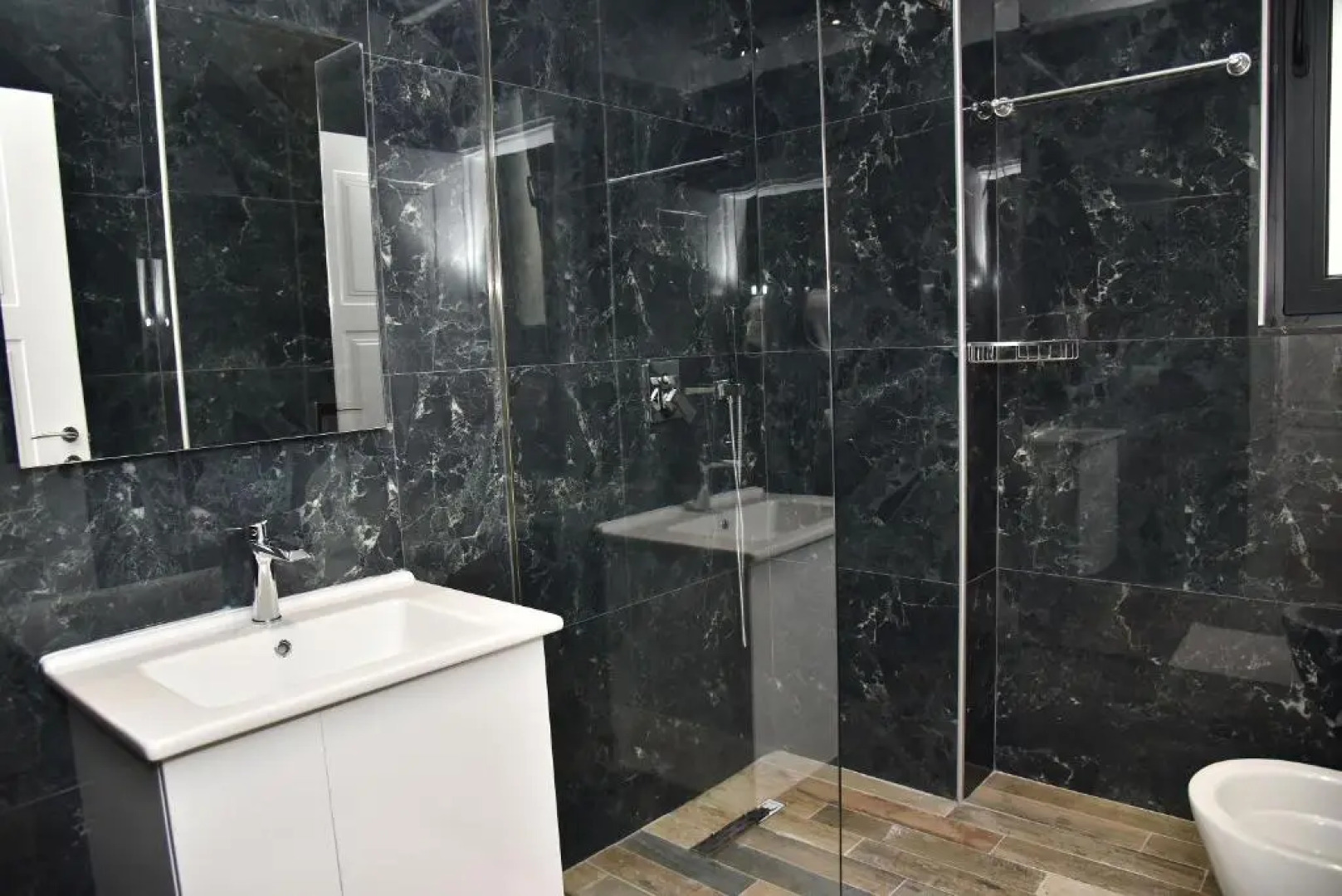 Dolanit Hotels Lubjana