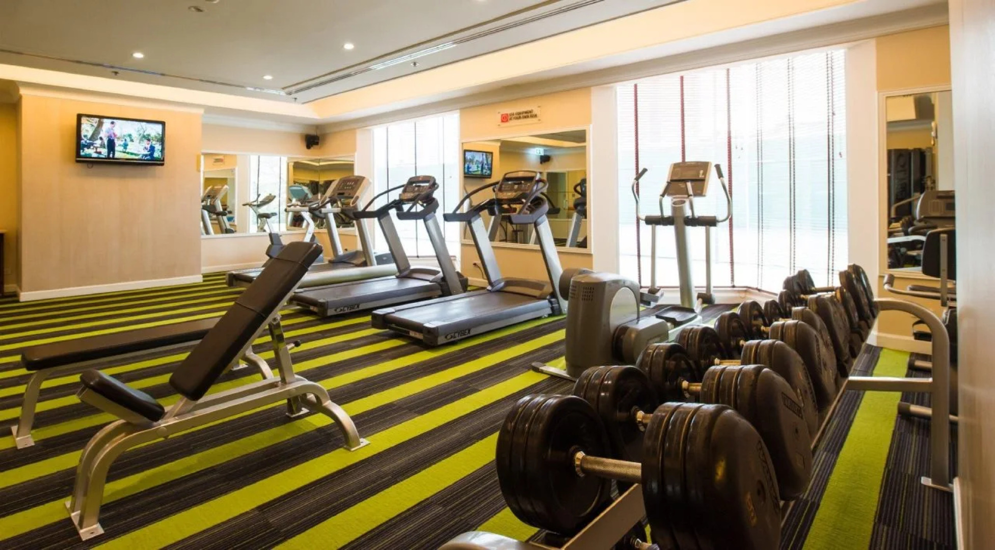 Holiday Inn Bangkok Silom by IHG