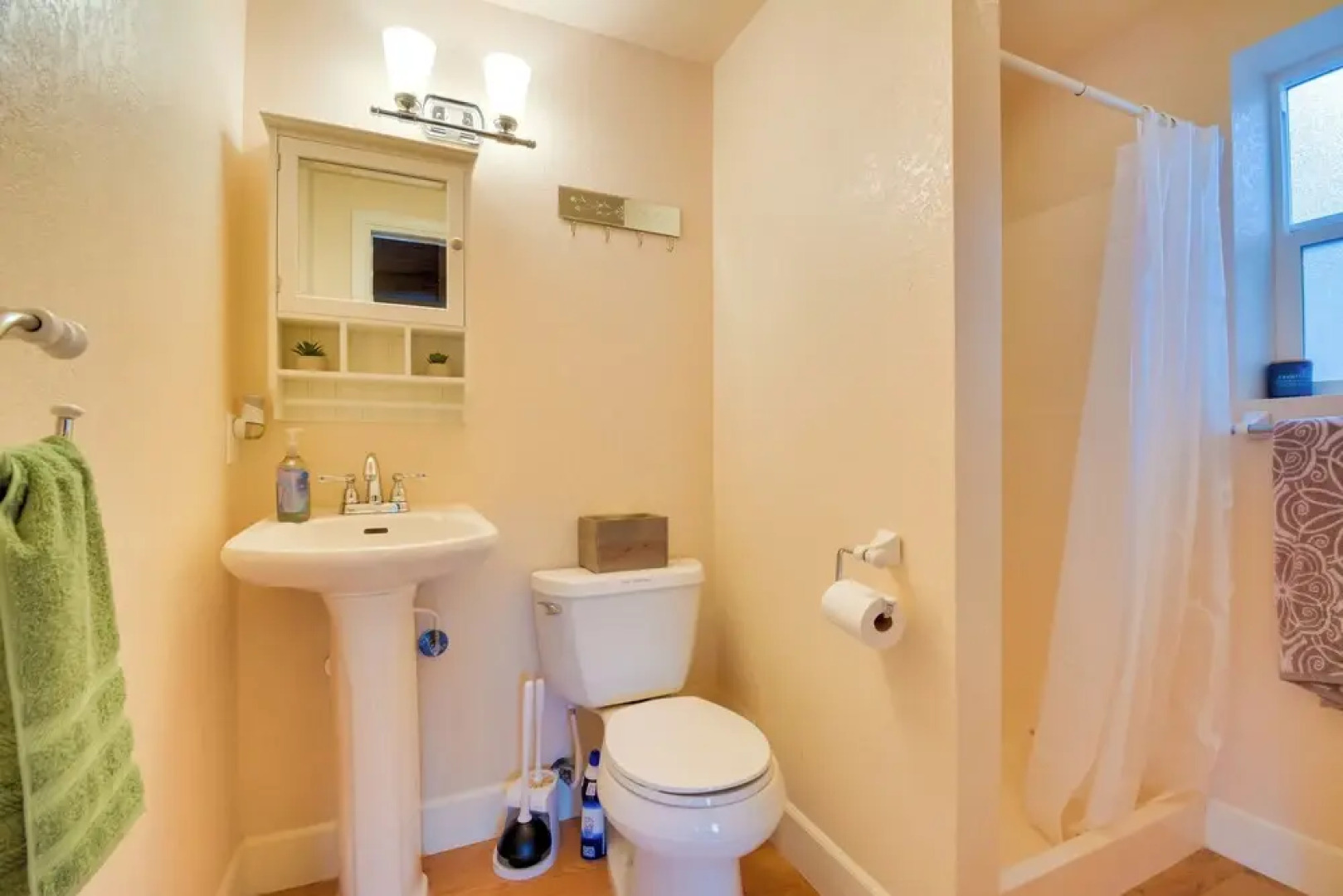 Cozy Groveland Chalet Near Yosemite!