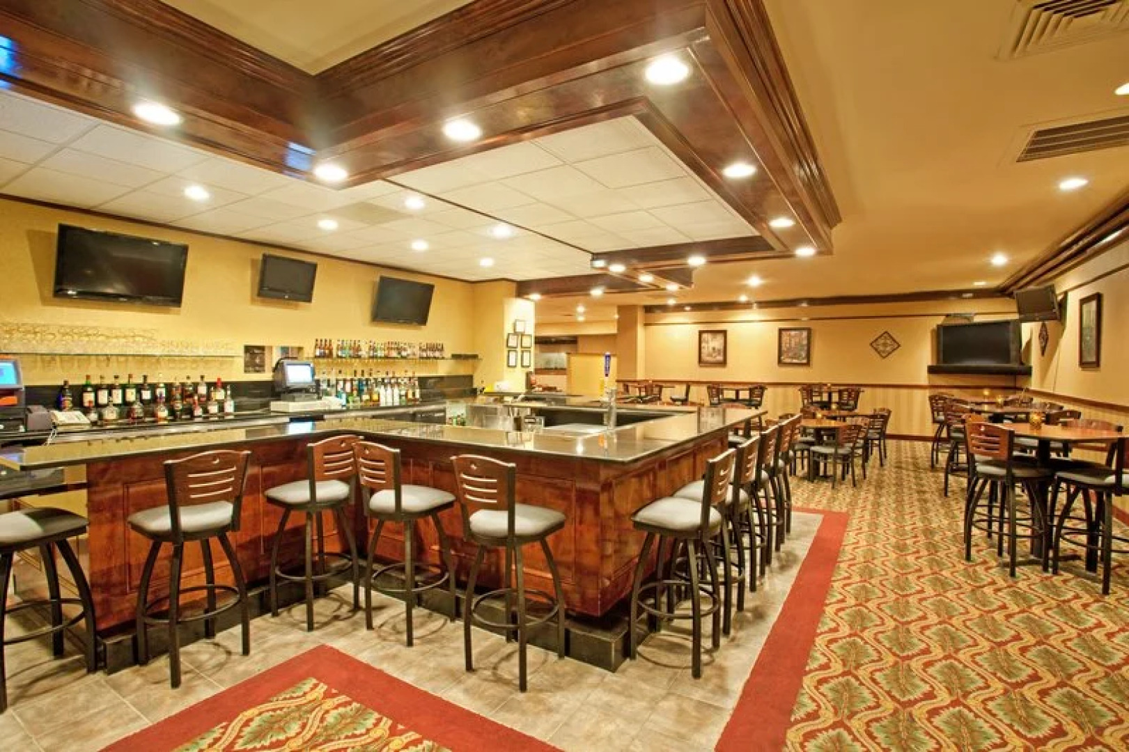 Holiday Inn Muskegon-Harbor