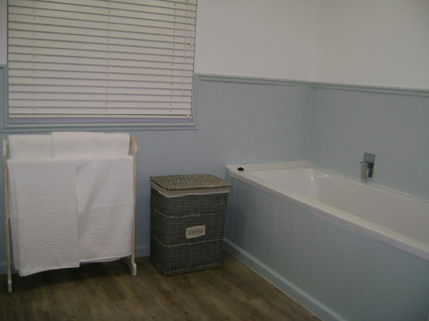 Beautiful Cottage Fantastic Beach