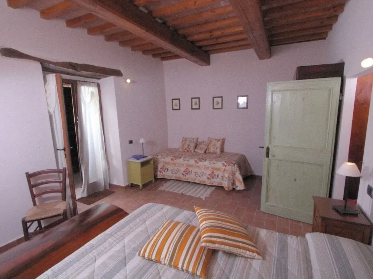 Graceful Holiday Home in Acqualagna With Swimming Pool