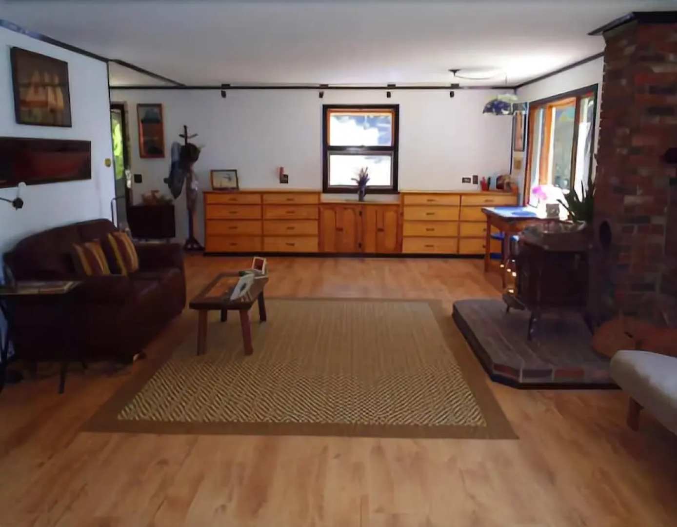 Lucky Stone Retreat - Two Bedroom Home