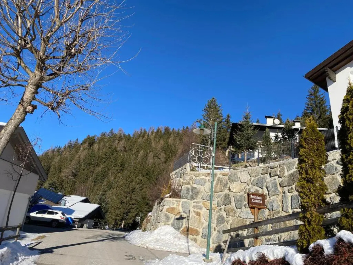 Ferienwohnung 3 Personen Alleinlage auf 1500m am Waldrand und Skigebiet Hochzeiger
