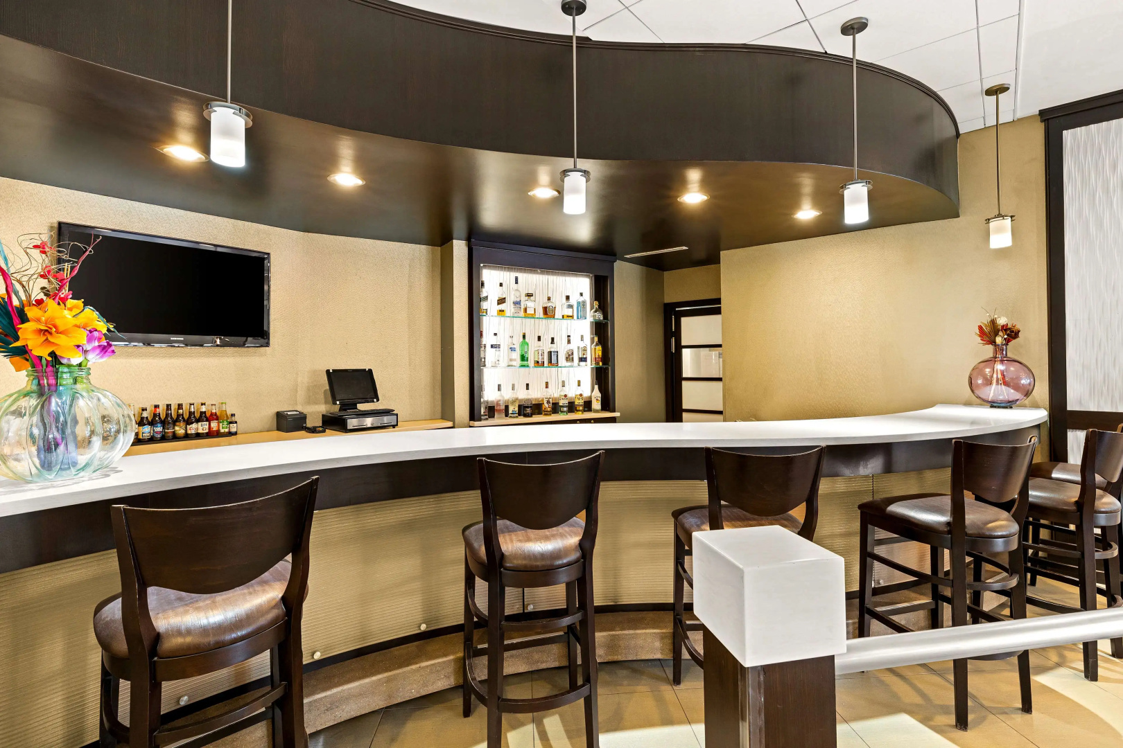 Sonesta Essential Indianapolis Airport
