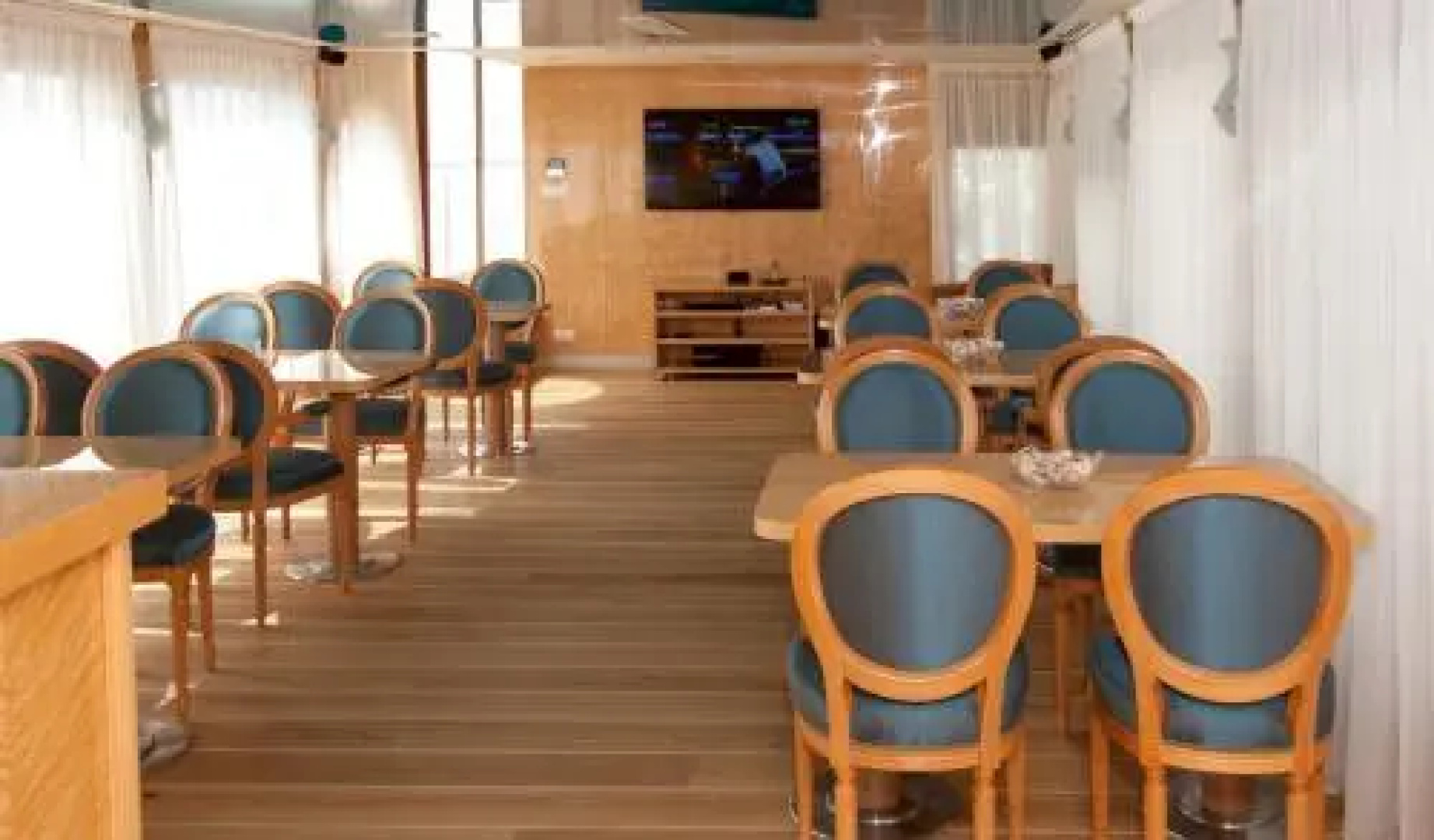 Hotel Plutitor Danubius Pontic