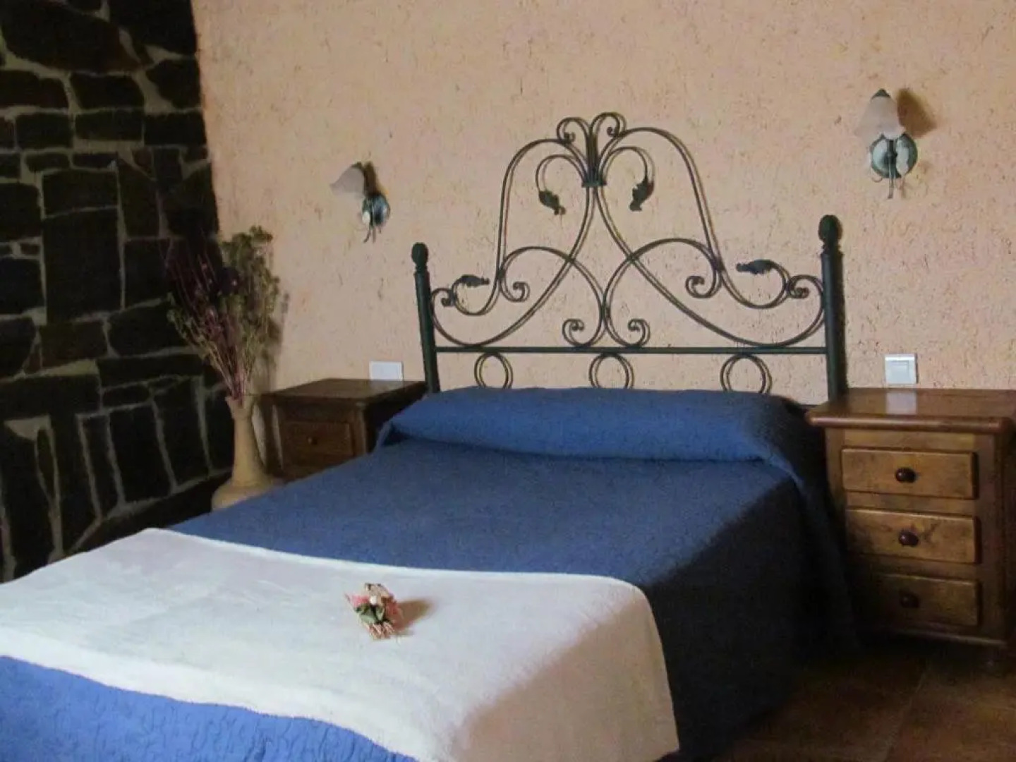 Apartamentos Rurales Azabal