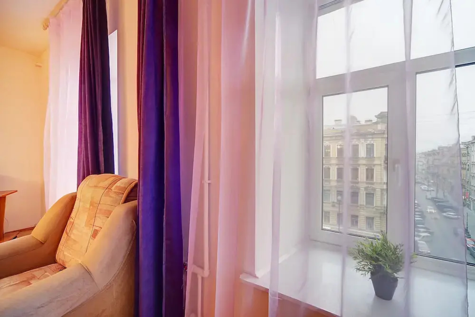 FlatStar on Nevsky 74