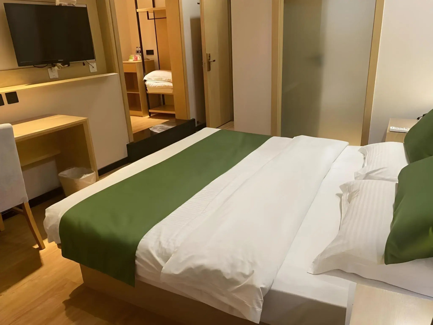 GreenTree Inn Liaoning Province Huludao City Xingcheng Shoushan Express Hotel